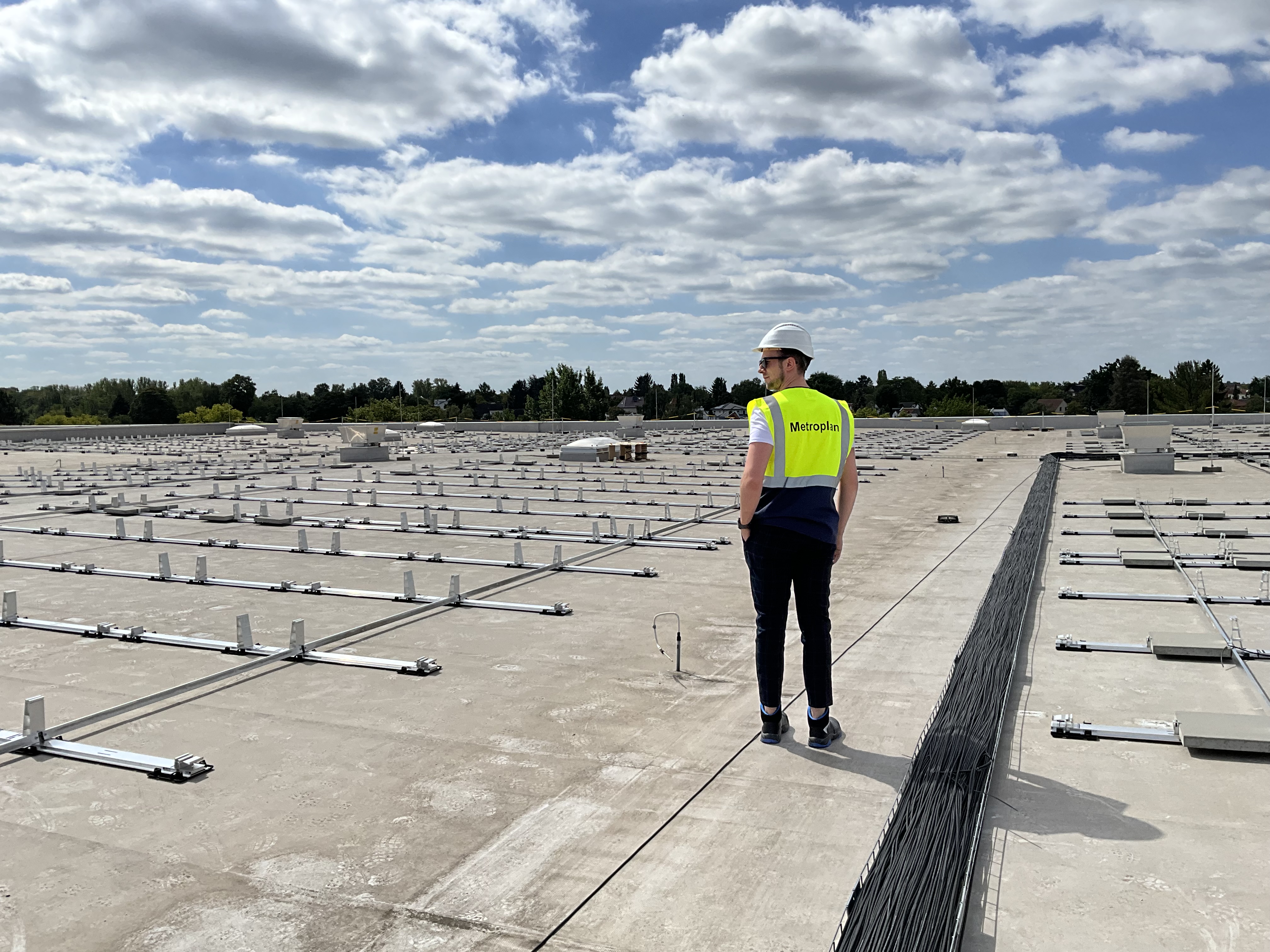 Concept Planning for a Smart Meter Production Facility in Hungary